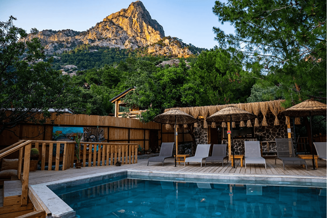 fethiye kiralik bungalov havuzlu